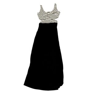 VENUS Maxi Dress Cut Out Black White Medium